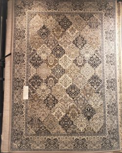 Garden Design Rug in Shades of Gray