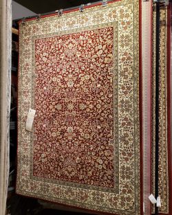Traditional Decorative Floral Pattern Machine Made Rug *