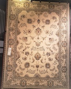 Machine-Made Traditional Floral Beige Rug