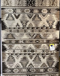 5'3"x7'6" Indian kilim
